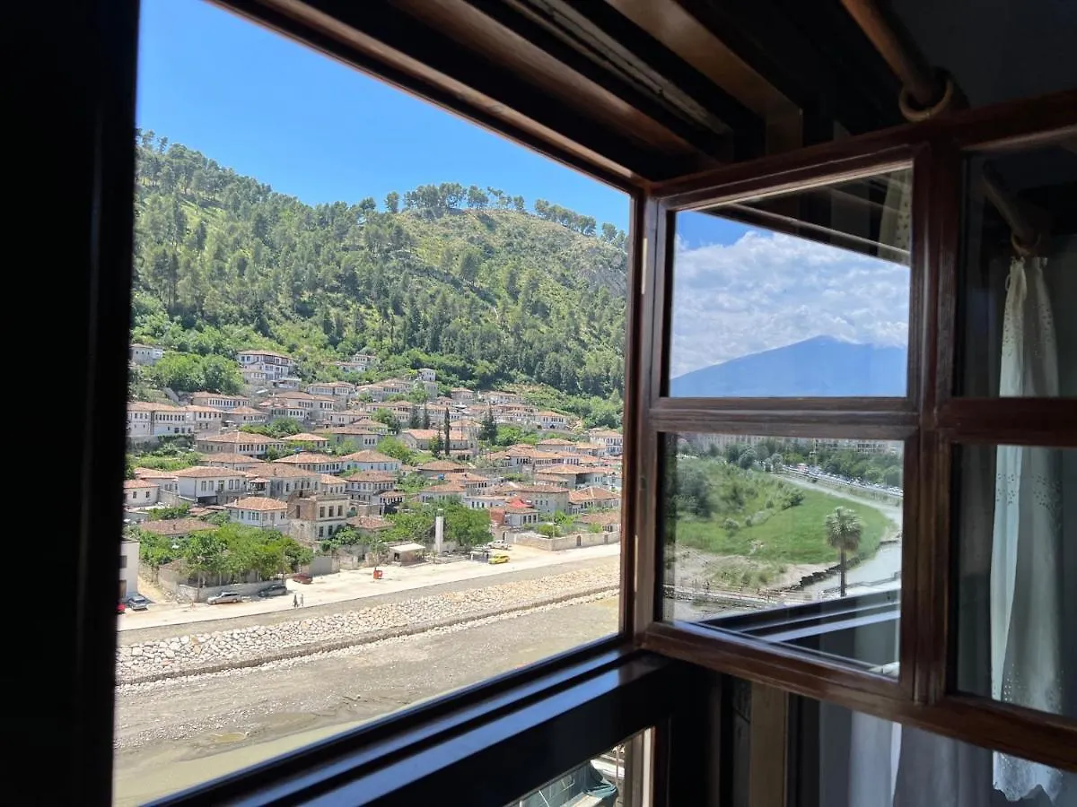 Hotel Ansel Берат Албания