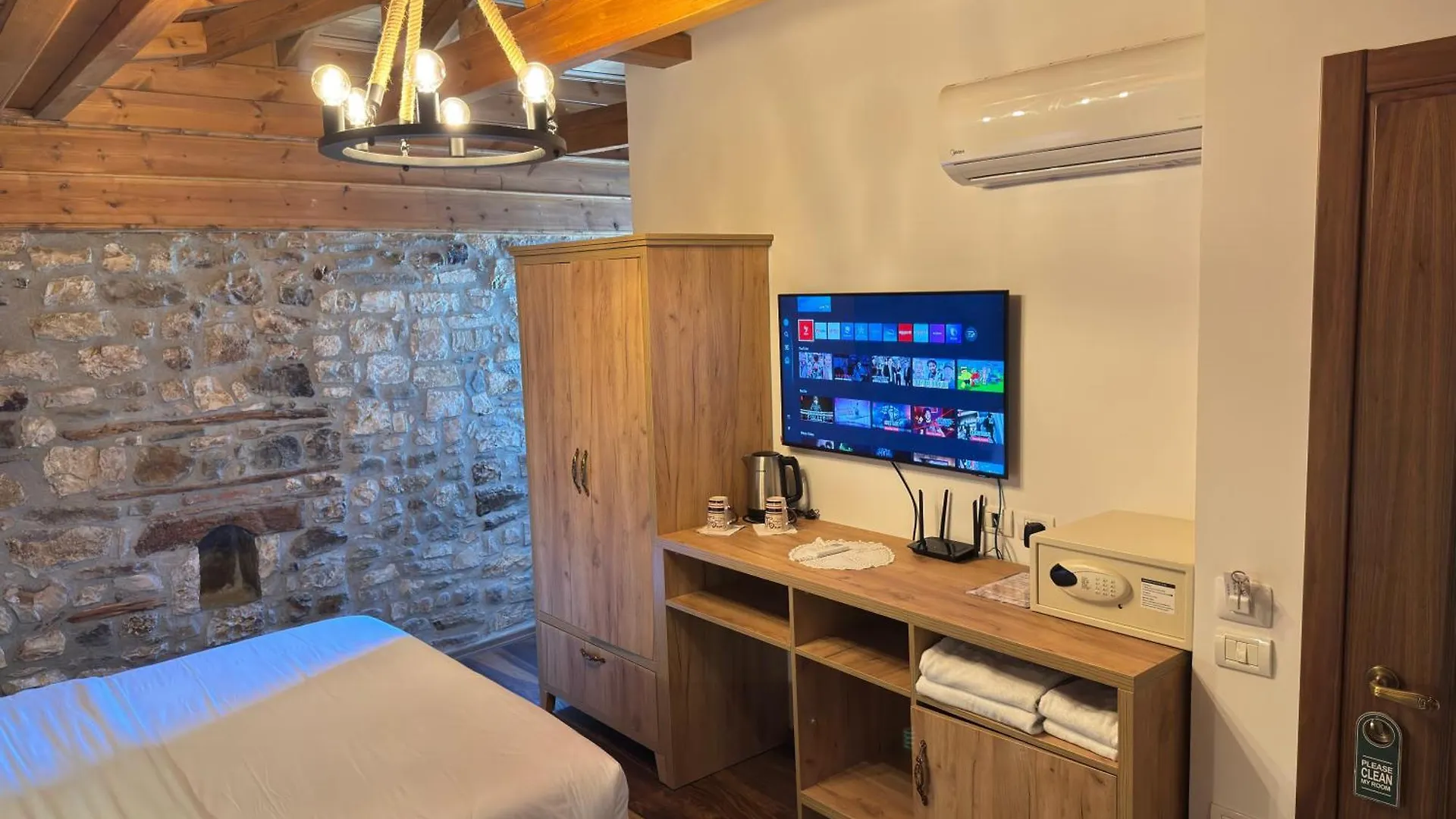 Hotel Ansel Берат Албания