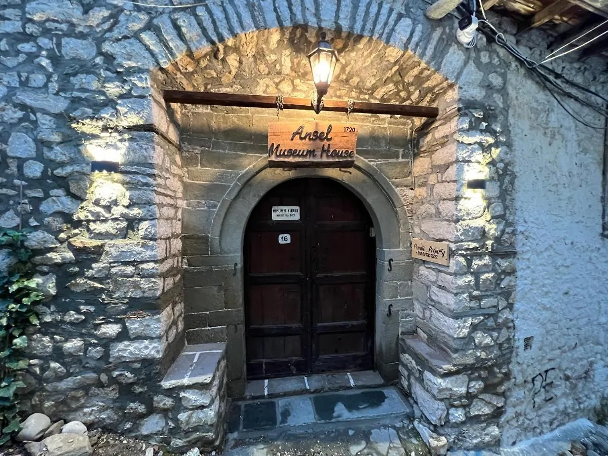 Hotel Ansel Berat 0*,  Arnavutluk